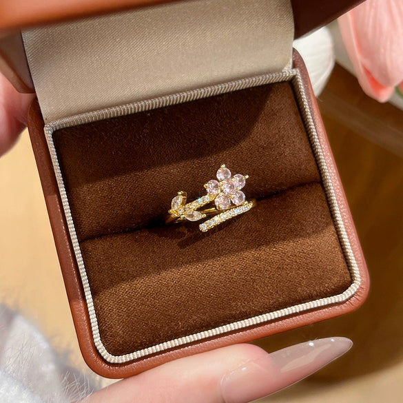 Wholesale Women's Copper Electroplated Gold Inlaid Zircon Flower Ring