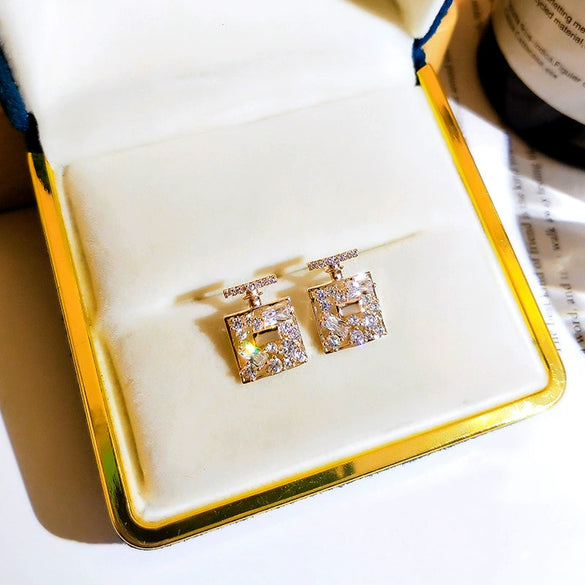 Wholesale Women's Copper Elegant Geometric Zircon Earrings