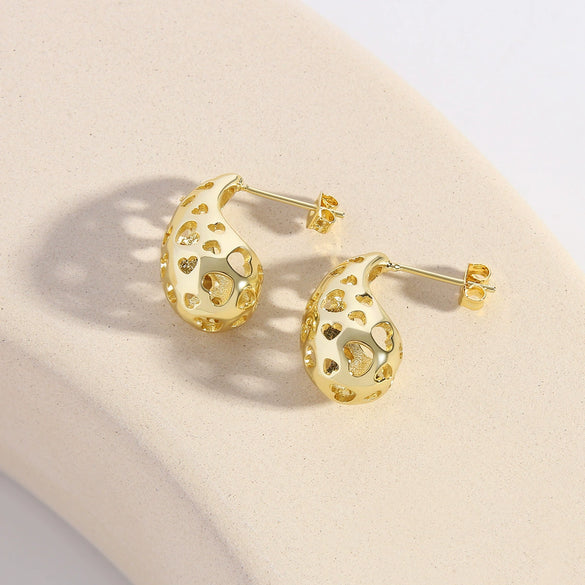 Wholesale Women's Copper Exaggerated Hollow Heart Drop Geometric Earrings With Electroplating