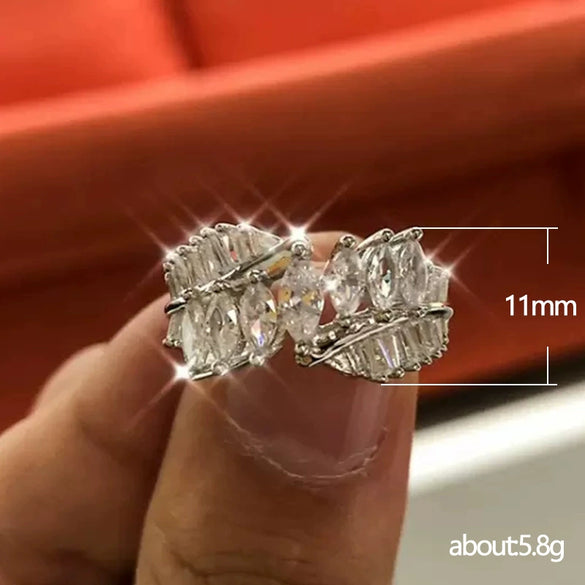 Wholesale Women's Copper Eyeshaped Zircon Ring With Geometric Design