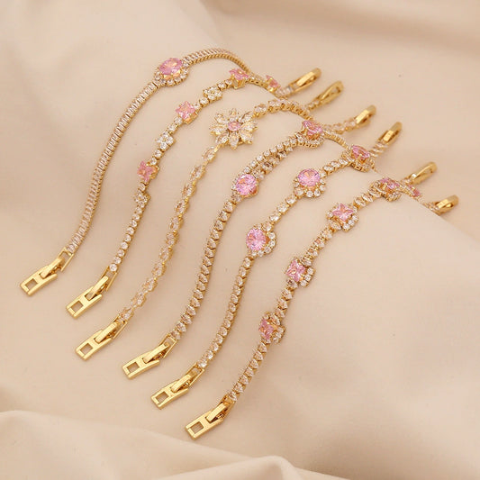 Wholesale Women's Copper Flower Pattern Electroplated Light Luxury Joker Style Zircon Bracelet