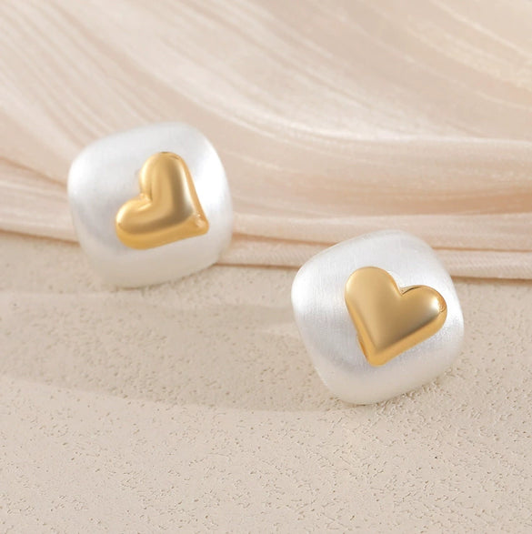 Wholesale Women's Copper Flower Pearl Inlaid Earrings With Constellation Doll Crown Heart Fruit And More Patterns In Small And Fresh Style