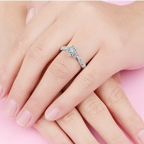 Wholesale Women's Copper Flowershaped Ring Inlaid With Zircon