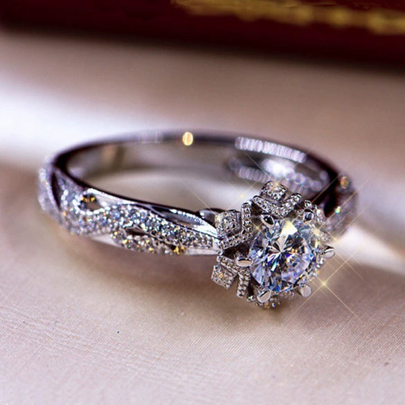 Wholesale Women's Copper Flowershaped Ring Inlaid With Zircon