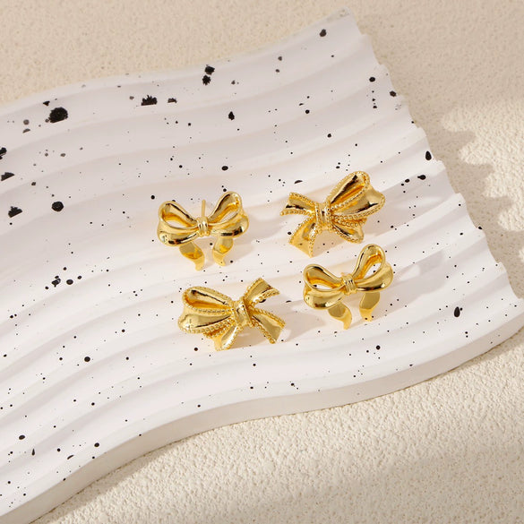 Wholesale Women's Copper Geometric Butterfly Earrings With Electroplating And Small Fragrant Style