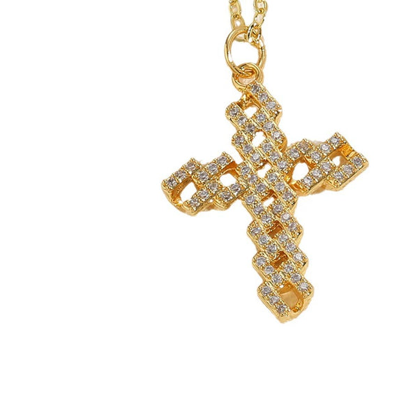 Wholesale Women's Copper Geometric Cross Pendant Choker Necklace With Inlaid Zircon And Ochain
