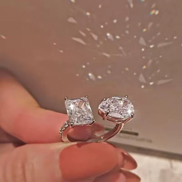 Wholesale Women's Copper Geometric Drop Shape Niche Style Ring With Zirconia