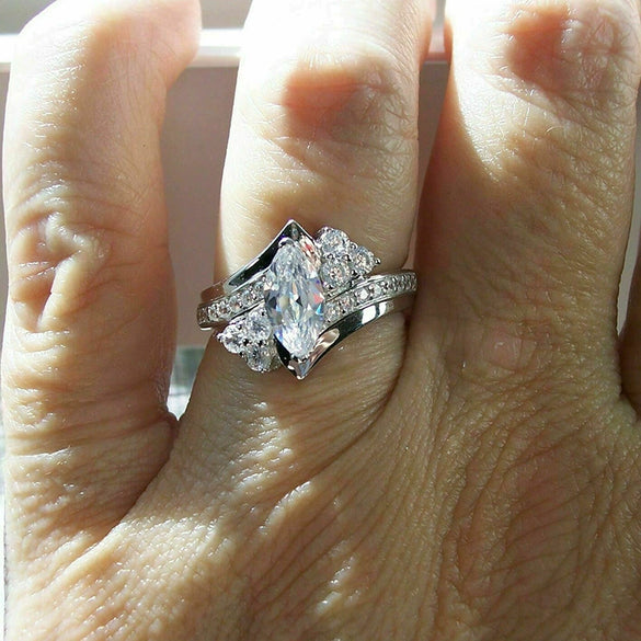 Wholesale Women's Copper Geometric Horse Eye Shaped Zircon Ring