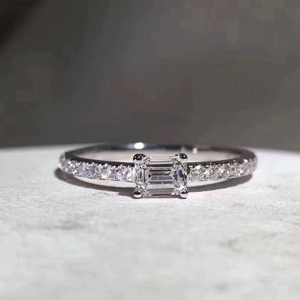 Wholesale Women's Copper Geometric Inlaid Zircon Cube Sugar Ring Minimalist Design