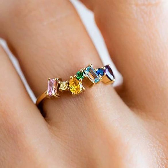 Wholesale Women's Copper Geometric Inlaid Zircon Ring