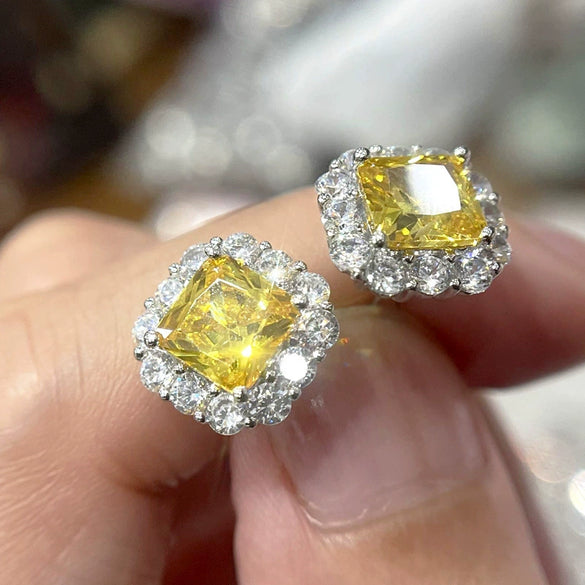 Wholesale Women's Copper Geometric Inlaid Zircon Stud Earrings Light Luxury Style