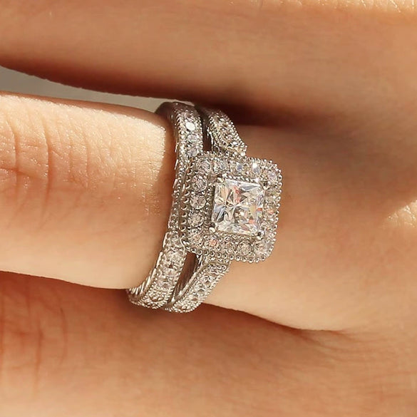 Wholesale Women's Copper Geometric Light Luxury Style Rings With Zirconia Design