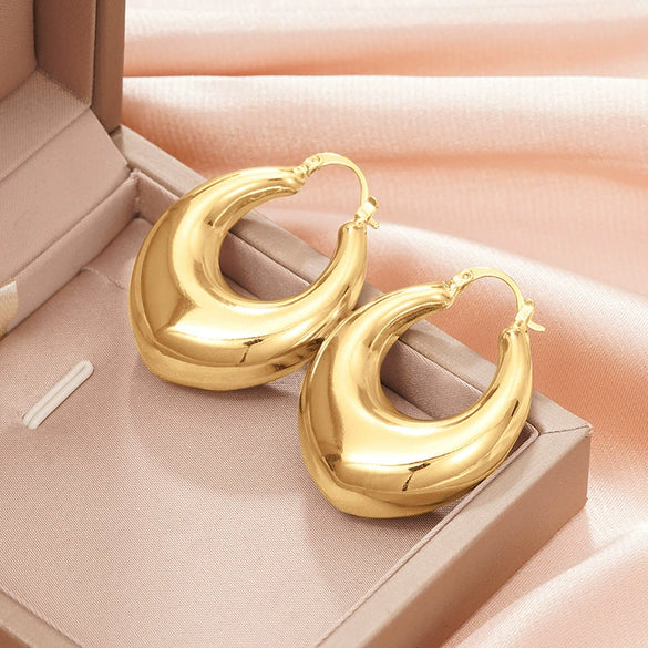 Wholesale Women's Copper Geometric U Shaped Inverted Triangle Exaggerated Earrings Electroplated Internet Celebrity Style Jewelry