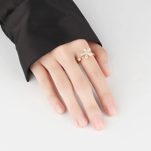 Wholesale Women's Copper Geometric Windmill Rotating Ring With Electroplating