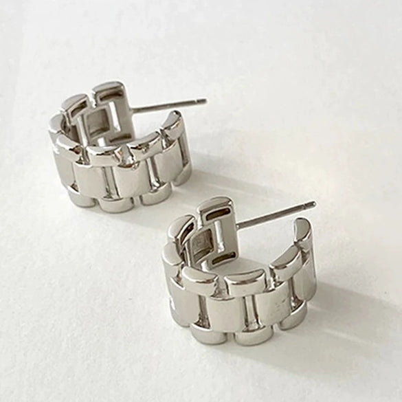 Wholesale Women's Copper Geometric Zircon Earrings With Metallic Strap And Niche Design