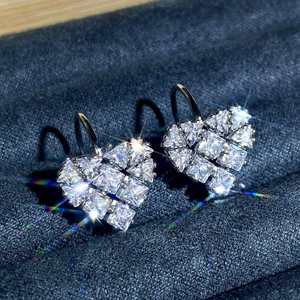 Wholesale Women's Copper Heart Shape Geometric Style Microinlaid Zircon Earrings Exquisite Jewelry