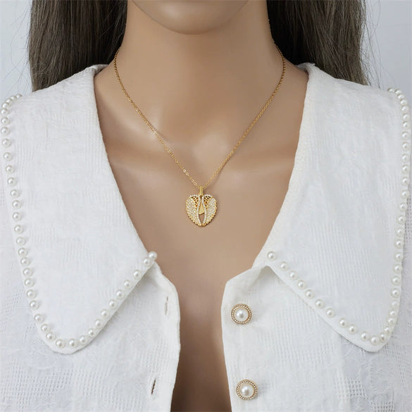 Wholesale Women's Copper Heart Shaped And Bow Patterned Necklace With Mixed Gem Inlay And O Chain