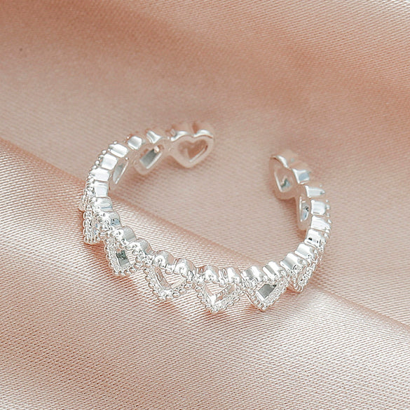 Wholesale Women's Copper Heart Shaped Hollow Love Stitching Electroplated Ring