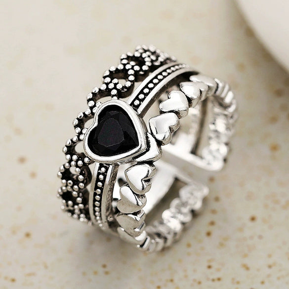 Wholesale Women's Copper Heartshaped Ring With Geometric Pattern And French Retro Style Electroplating Process
