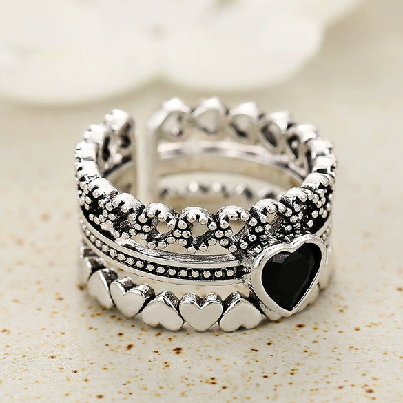 Wholesale Women's Copper Heartshaped Ring With Geometric Pattern And French Retro Style Electroplating Process