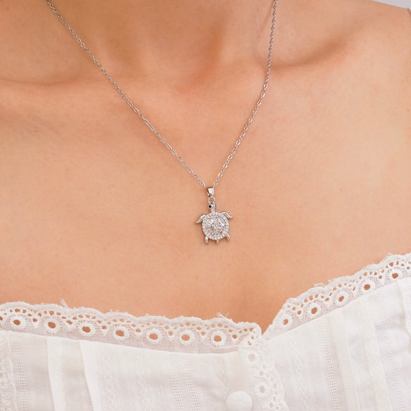 Wholesale Women's Copper Inlaid Zircon Ocean Series Turtle Pendant Necklace Electroplated Animal Zodiac Stylish Fashion Versatile Clavicle Chain Jewelry