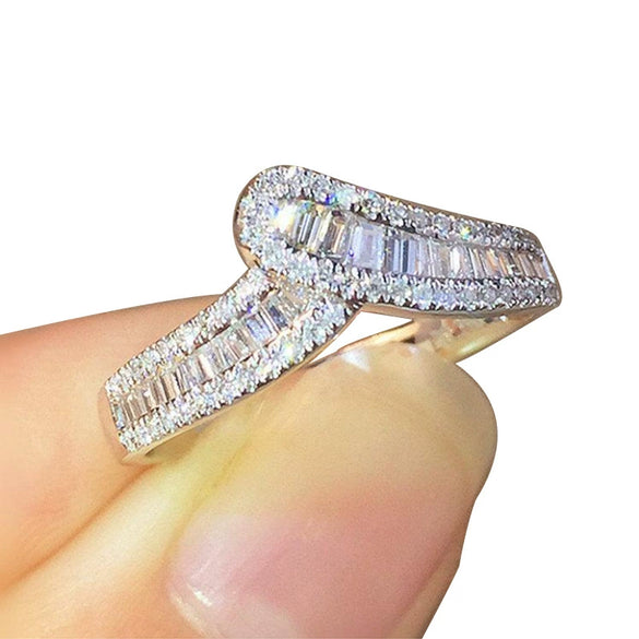 Wholesale Women's Copper Irregular Geometric Ushape Inlaid Diamond Ring Jewelry