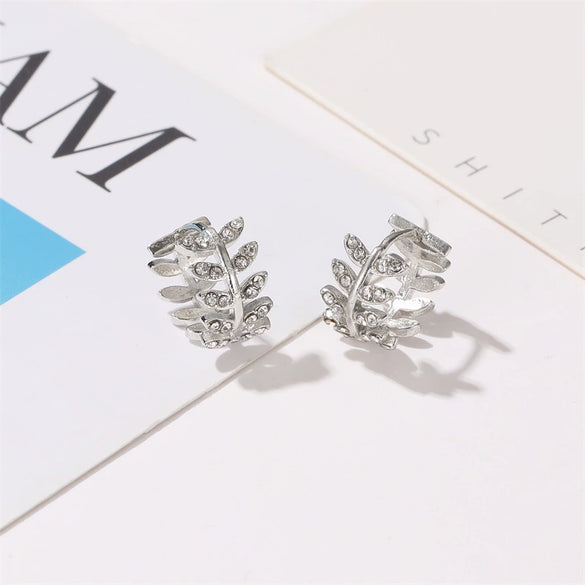 Wholesale Women's Copper Leaf Earrings With Diamond Encrustation And Electroplating Treatment Plant Flower Style