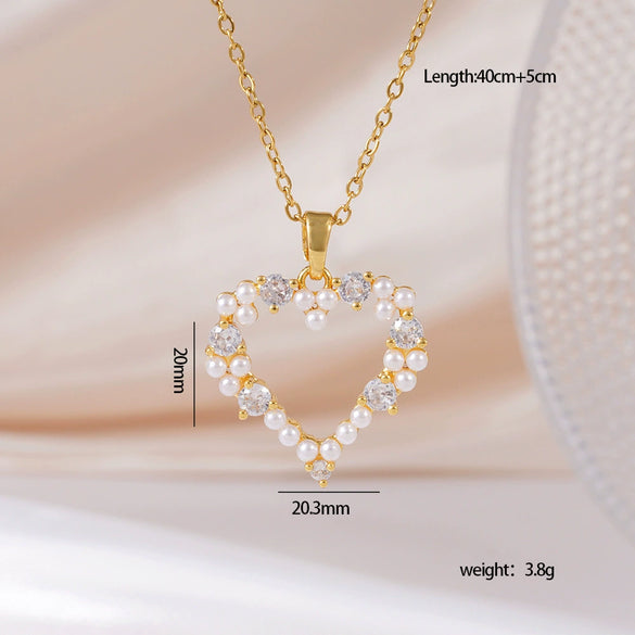 Wholesale Women's Copper Necklace With Heart Shape Pendant Inlaid With Mixed Gemstone And Zircon In Light Luxury Style And Electroplated