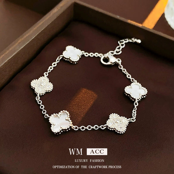 Wholesale Women's Copper Plastic Zircon Fritillary Flower Geometric Style High Sense Electroplated Bracelet