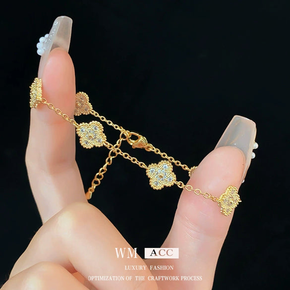 Wholesale Women's Copper Plastic Zircon Fritillary Flower Geometric Style High Sense Electroplated Bracelet