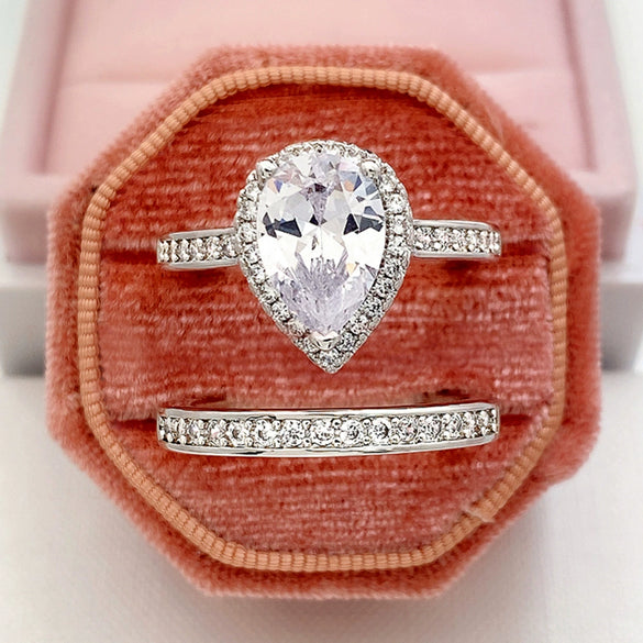 Wholesale Women's Copper Plated Champagne Gold Ring With Single Row Micro Inlaid Water Drop Zircon