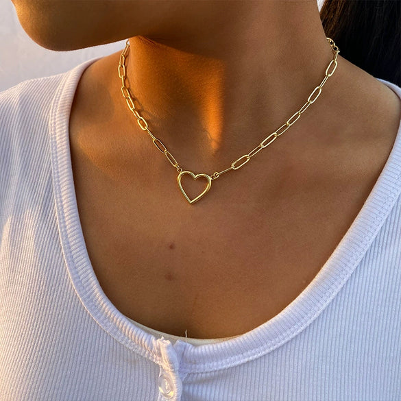 Wholesale Women's Copper Plated Real Gold Peach Heart Geometric Style Necklace