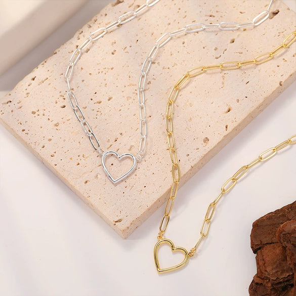 Wholesale Women's Copper Plated Real Gold Peach Heart Geometric Style Necklace