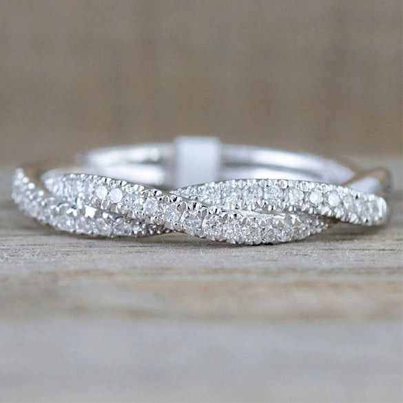 Wholesale Women's Copper Platinum Plated Twisted Rope Ring With Micro Inlaid Zircon And Geometric Design