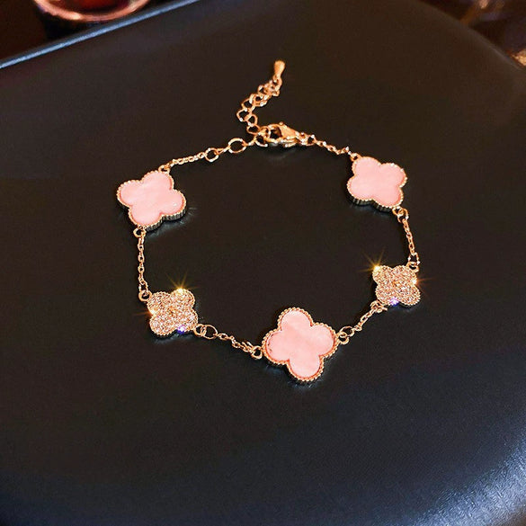 Wholesale Women's Copper Real Gold Electroplated Zircon Inlaid Geometric Flower Bracelet Sweet Style