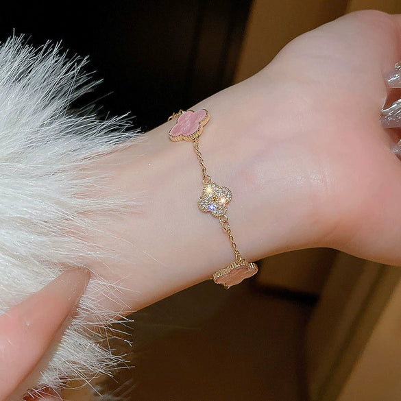 Wholesale Women's Copper Real Gold Electroplated Zircon Inlaid Geometric Flower Bracelet Sweet Style