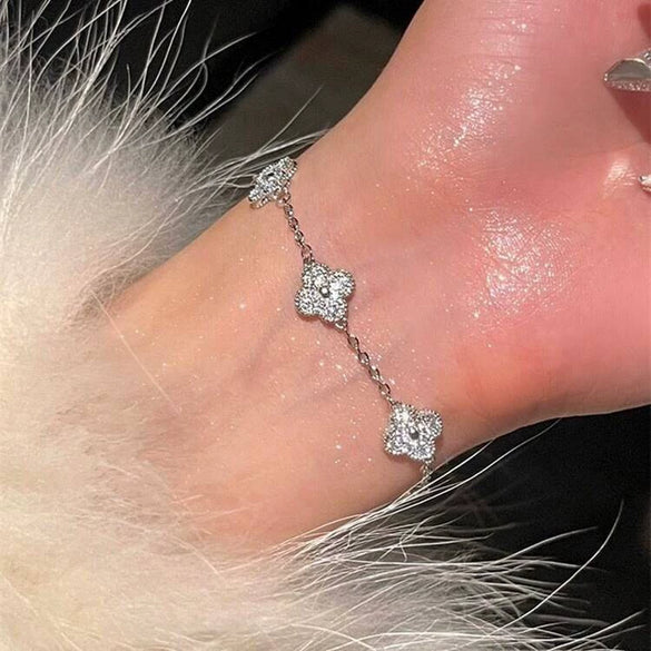 Wholesale Women's Copper Real Gold Electroplated Zircon Inlaid Geometric Flower Bracelet Sweet Style