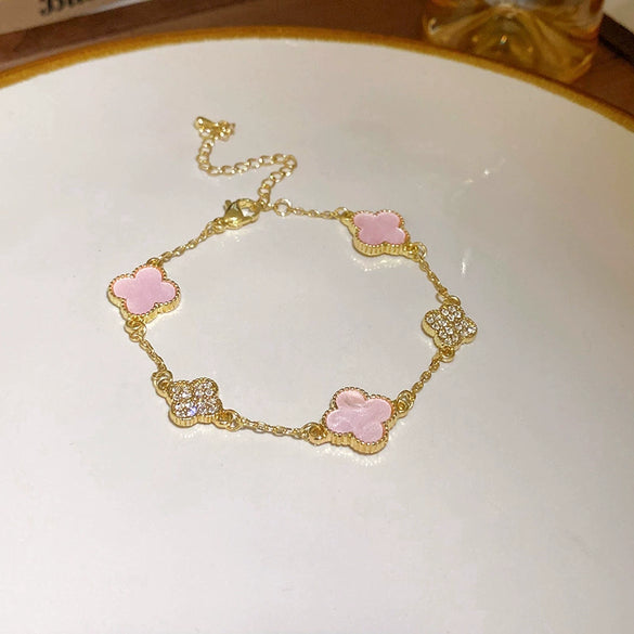 Wholesale Women's Copper Real Gold Electroplated Zircon Inlaid Geometric Flower Bracelet Sweet Style