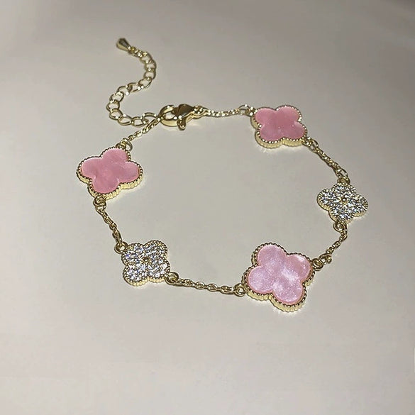 Wholesale Women's Copper Real Gold Electroplated Zircon Inlaid Geometric Flower Bracelet Sweet Style