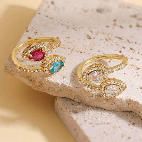 Wholesale Women's Copper Ring Inlaid With Zirconia Snakeshaped Geometric Double Water Drop Design