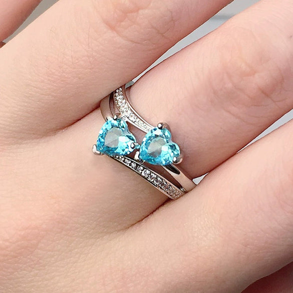 Wholesale Women's Copper Ring With Double Heart Shape And Inlaid Zircon Platinum Plated
