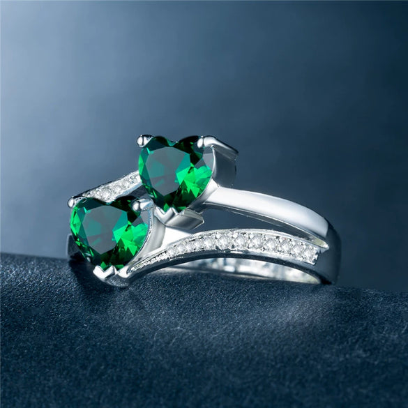 Wholesale Women's Copper Ring With Double Heart Shape And Inlaid Zircon Platinum Plated