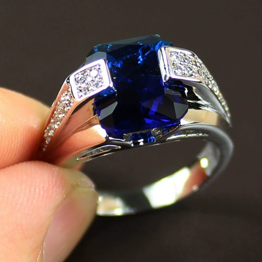 Wholesale Women's Copper Ring With Embedded Zircon And Geometric Design