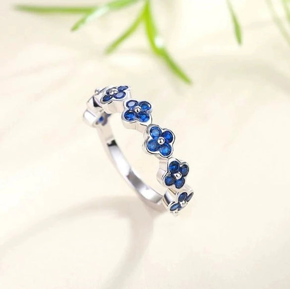 Wholesale Women's Copper Ring With Flower Petal And Fourleaf Clover Pattern Microinlay Lovely Style