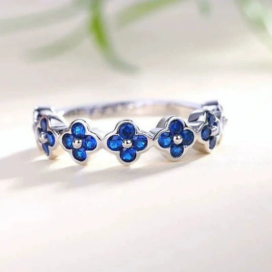 Wholesale Women's Copper Ring With Flower Petal And Fourleaf Clover Pattern Microinlay Lovely Style