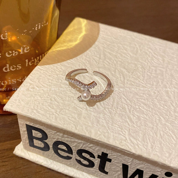 Wholesale Women's Copper Ring With Geometric Heart Shape Flower And Bow Patterns Retro Niche Design Electroplating Process