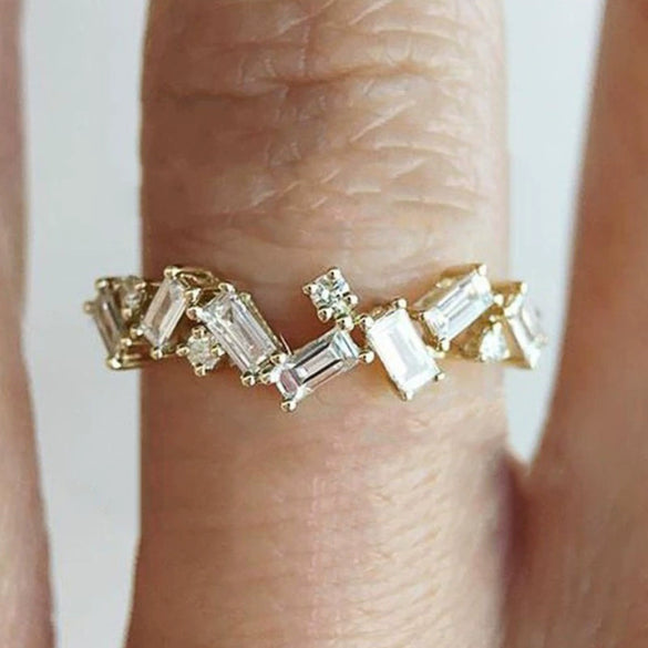 Wholesale Women's Copper Ring With Geometric Zircon Design