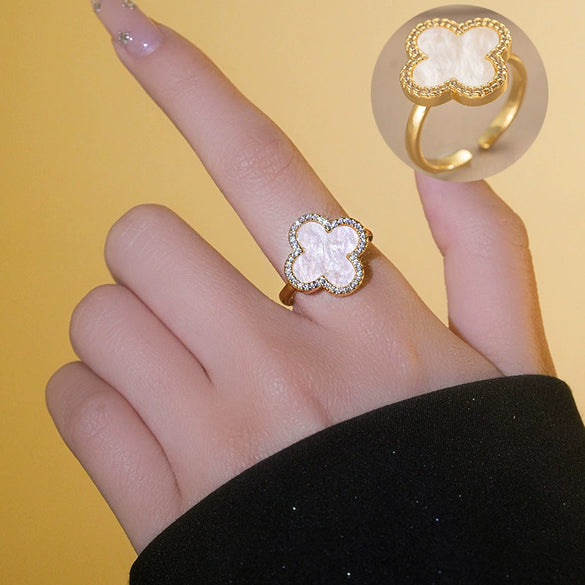 Wholesale Women's Copper Ring With Micro Inlaid Zircon And Geometric Pattern In Simple Style 18K Gold Plated Four Leaf Clover Shape