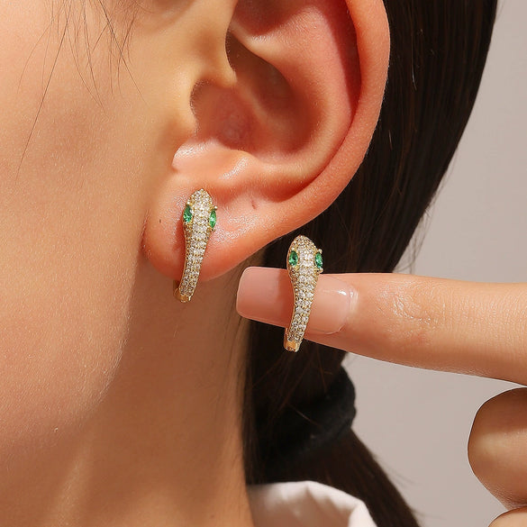 Wholesale Women's Copper Snake Ear Ring With Microinlaid Zircon And Electroplating Animal Zodiac Style