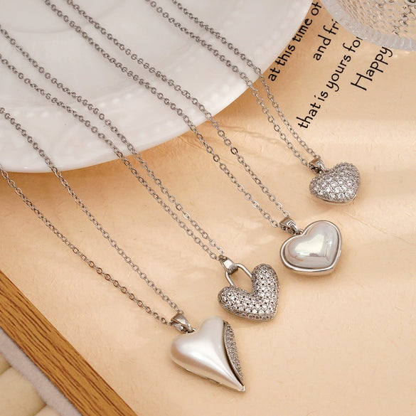 Wholesale Women's Copper Titanium Steel Love Simple Temperament Peach Heart Pendant Doublesided Clavicle Chain Jewelry With Electroplating And Mixed Gemstone Inlay